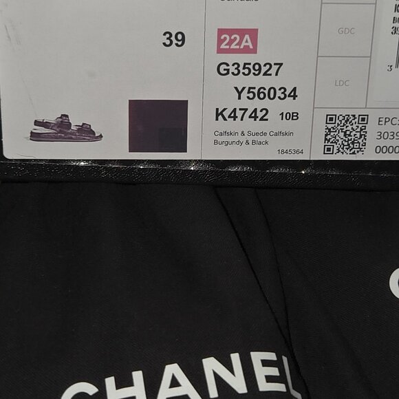 Chanel Burgundy Red Caviar Gold CC Logo Mule Slide Flat 39 - Picture 9 of 12